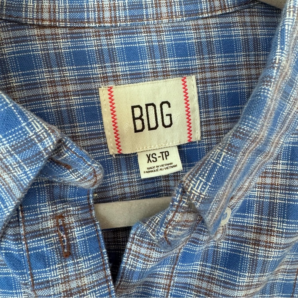 BDG Blue Plaid Button-Down Shirt - Picture 4 of 5